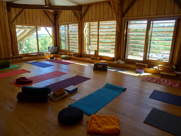 salle-pratique-yoga-stage